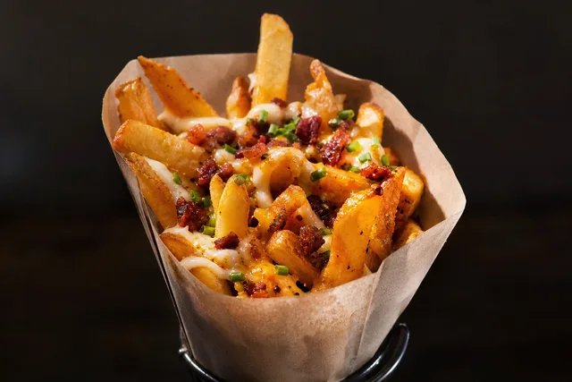Crispy Fries Gravio Cafe